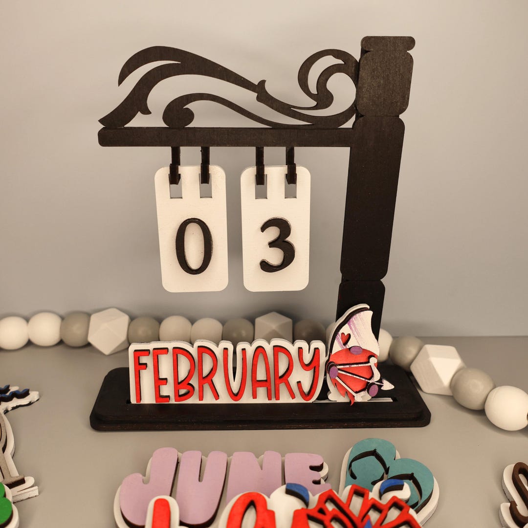 Seasonal Calendar With 12 Interchangeable Month, Sign, Office, Home ...