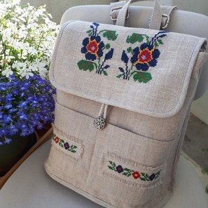 Handbestickter Leinenrucksack, Leinenbeutel, Kreativbeutel, handgemachter Rucksack, Damentasche, Umhängetasche, Backpack, Kreuzstichbeutel