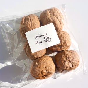 Walnuts - Small Pet Treats