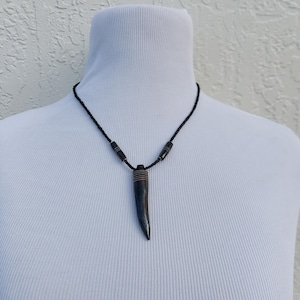 Traditional unisex necklace