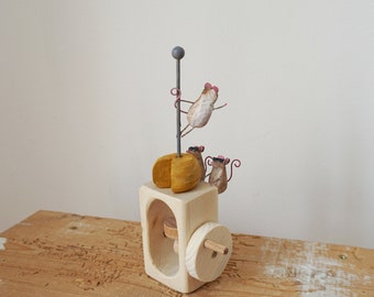 mice dancing pole automaton in wood