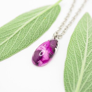 Pink Sweet William Flower Petal necklace, Dianthus flower, Stainless steel 12 inch necklace, Gift for her, unique necklace, dainty uv resin
