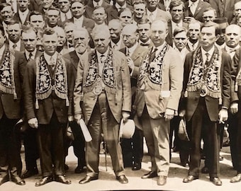 Antique 1918 Grand Lodge Oddfellows  Yardlong Lodge Photo Indianapolis IN IOOF