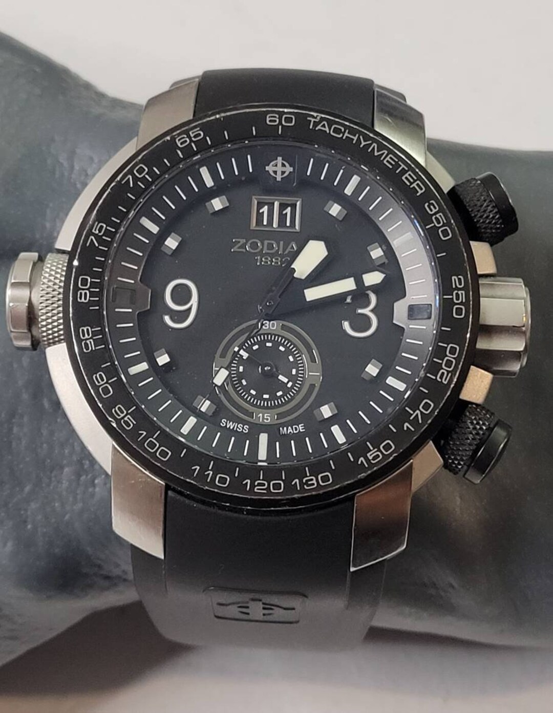 Rare Zodiac ZMX.03 ZO8524 Black PVD Steel 50 Mm Chronograph Quartz Men