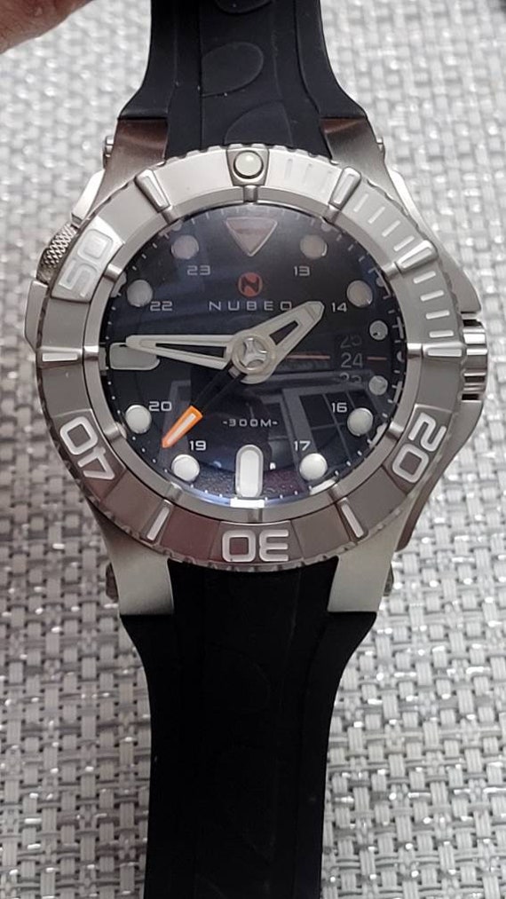 NUBEO Manta Automatic Diver 300m Sapphire Crystal 