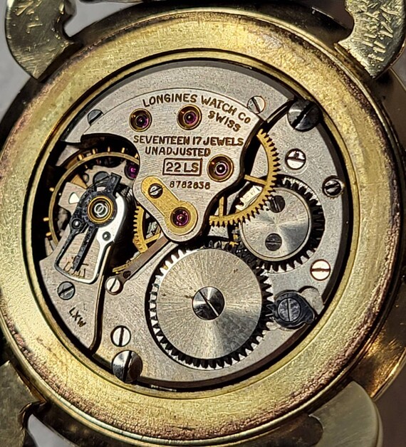 1950's Longines 14k Solid 33mm  "Turtle" Case Cal… - image 7