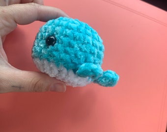 Mini whale crochet pattern English