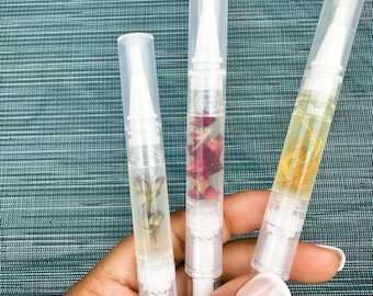 Cuticle Oil 3ml Pen for Nails, 3ml manicure and pedicure, Moisturizing nail repair, Christmas lover gift, essential oils, gel or acrylic