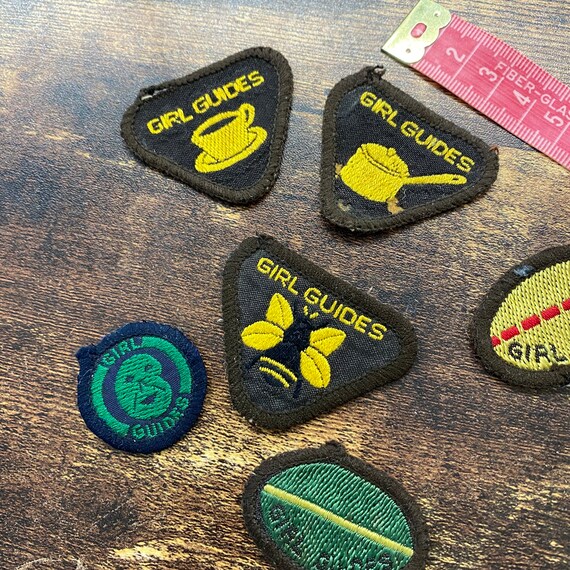 1950s Girl Guides Badges, Vintage Interest Patches Gem