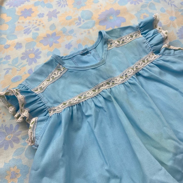 Pretty Vintage Blue Baby Childs Dress And Shorts Set