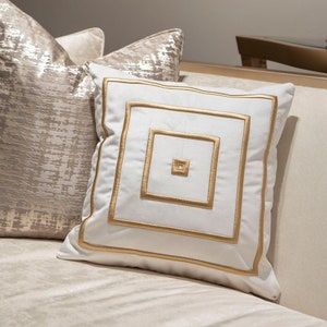Refcrea Embroidered Pillowcase | Handmade Cushion Cover | Handmade Pillowcase | Framed Throw Pillowcase | Embroidery Framed Pillow Cover