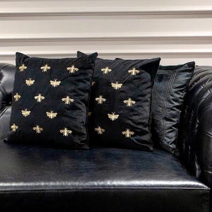 Refcrea Embroidery Pillowcase | Embroidered Cushion Cover | Handmade Pillow Cover | Bee Throw Pillowcase | Embroidery Bee Pillow Cover