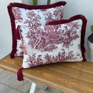 Toile De Jouy Pillow Cover | French Country Pillowcase | Red Toile Cushion Cover | Lumbar Pillowcase | Vintage Throw Pillow Cover Set
