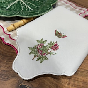 Embroidered Dinner Napkins | Handmade Dinner Napkins | Housewarming Gifts | Floral Dinner Napkins | Gift For Home | Table Decor Ideas