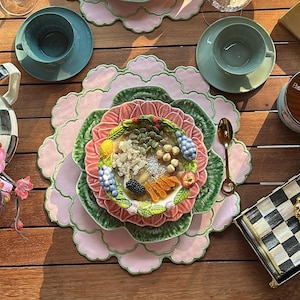 Round Placemats | Scalloped Placemats | Pink Placemats | Mother&#39;s Day Gifts | Handmade Table Set | Bridesmaid Gifts | Placemats Set Of 4
