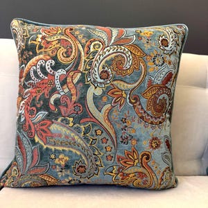 Avant-Garde Cushion Cover | Abstract Pillow Cover | Luxury Throw Pillow | Velvet Cushion | Furniture Decor | Velvet Pillowcases | Floral