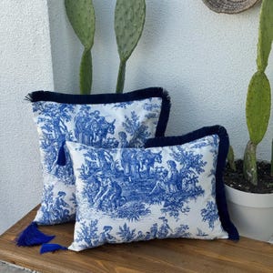 Toile De Jouy Pillow Cover | French Country Pillowcases | Blue Cushion Cover | Lumbar Pillowcase | Vintage Pillow Cover | Decorative Pillows