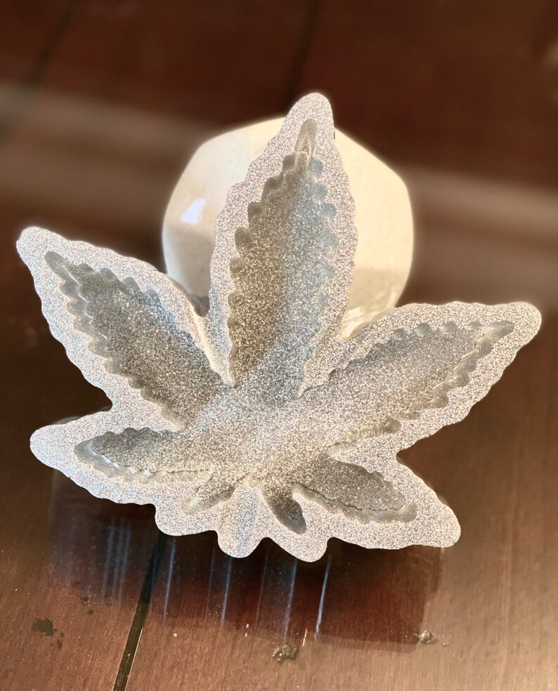 Weed Ashtray Glitter Ashtray Cannabis Ashtray Resin Etsy