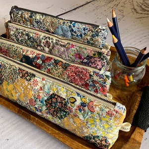 Small Liberty Pencil Case, Makeup Bag, Bag Kit, Small Pencil Case 