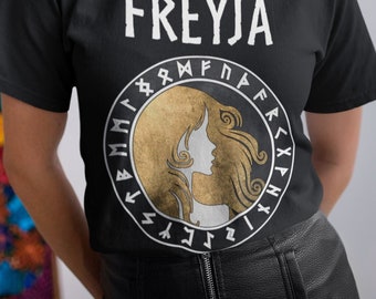 Freyja Norse Goddess of Love, Battle and Fertility Symbol T-shirt