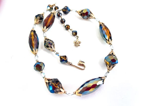 Vintage Signed Vendome Necklace: Amber Art Glass