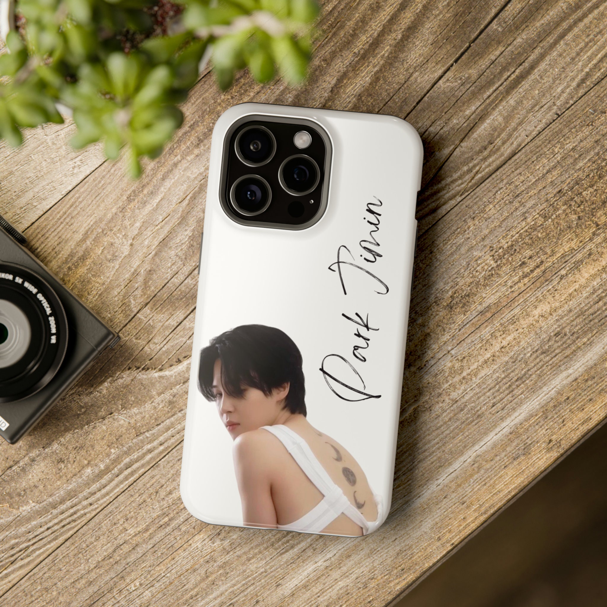 BTS グク　ティンケース　マグネット付き Amazon.co.jp: スマホケース iPhoneケース BTS 防弾少年団