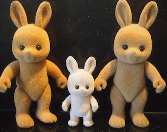 Collezione di conigli Baerenwald delle famiglie forestali Sylvanian Haven