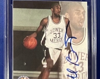 La réimpression automatique du fac-similé Rookie du tableau des scores de Kobe Bryant a obtenu une note de 10 ! Vous obtenez la carte sur la photo !