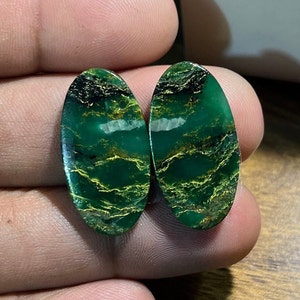 Pierres précieuses naturelles de haute qualité fuchsite du brésil, paire naturelle assortie pour boucle d&#39;oreille 14X26X3 mm 24 cts code AS18