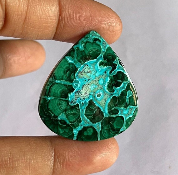 Natural Chrysocolla Malachite Cabochon, Pear Gemstone (38X35X4mm 53 cts)