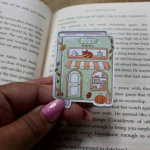 Cosy Autumn Bookish Sticker | Cosy Fall Vinyl Stickers for Readers & Planners | Book Gift