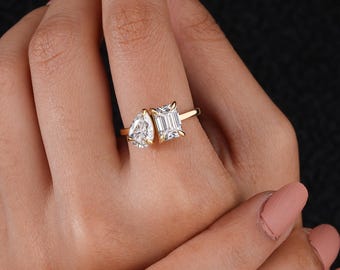 Toi Et Moi Ring, Pear and Emerald Cut Moissanite Engagement Ring, 14K Yellow Gold Two Stone Ring, Anniversary Gifts for Her, Statement Ring