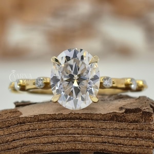 Vintage Gift, 2.5 CT Oval Cut Moissanite Engagement Ring, Oval Solitaire Moissanite Ring, 14K Solid Gold Ring, Bridal Ring, Anniversary Gift