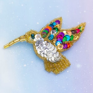 Vintage Art Nouveau Hummingbird Brooch | Colorful Beads Bird Brooch | Gold Tone Brooch | J27