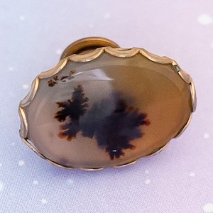 Pin ovalado de piedra con estilo abstracto vintage / J26