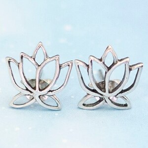 Vintage Art Nouveau Sterling Silver Lotus Stud Earrings | J15