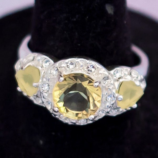 Vintage Silver Tone Champagne Ring | Size 9 | Avon | J24