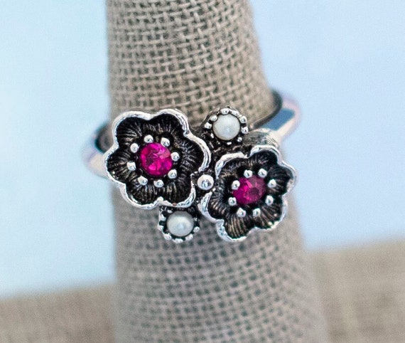 Vintage Black Floral Ring | Silver Tone Ring | Si… - image 1