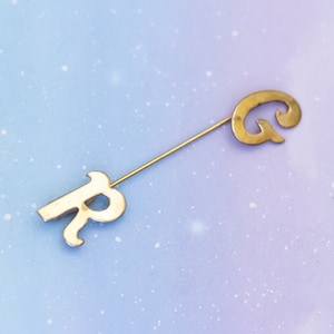 Vintage Letter G & R Gold Tone Stick Pin - J31