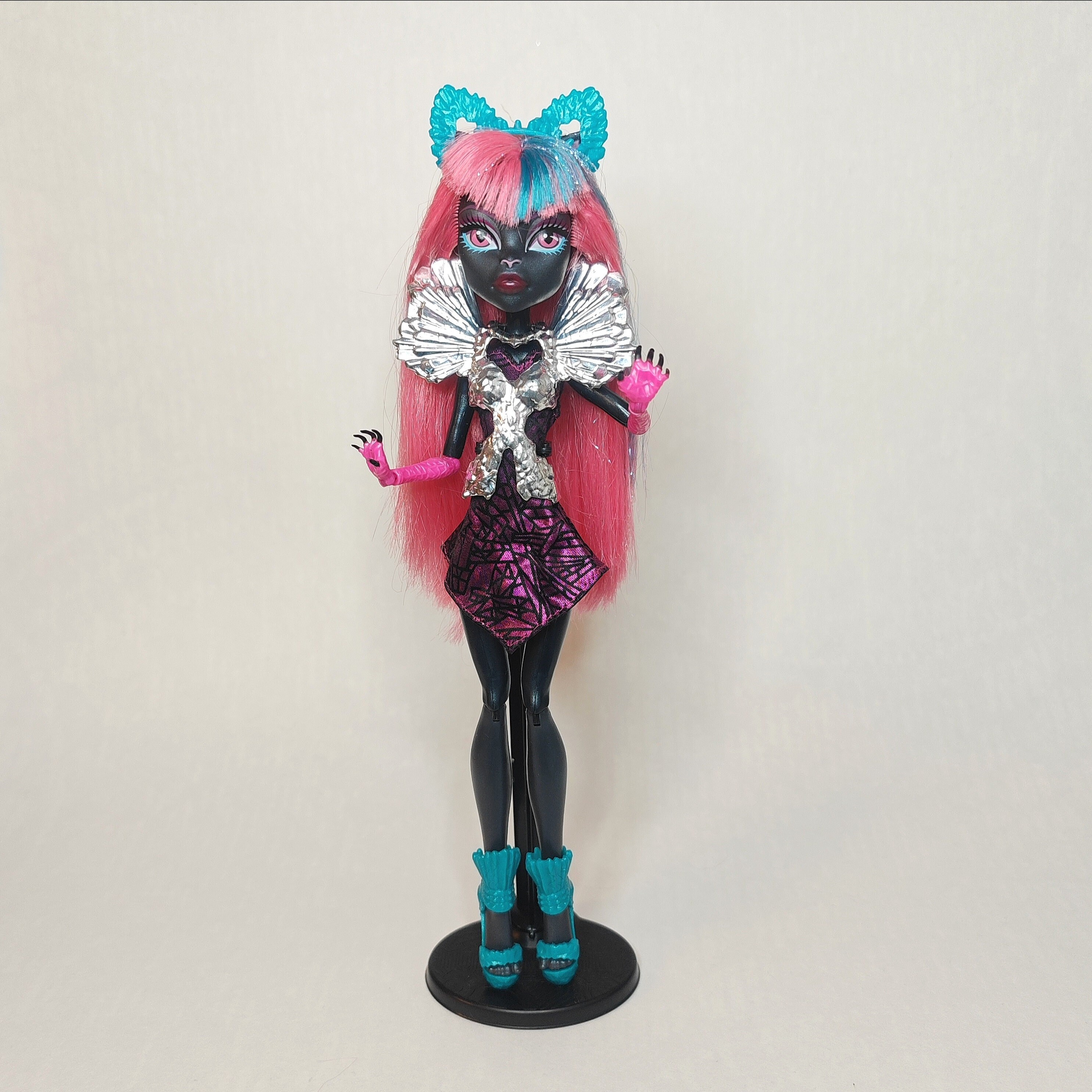Monster High Catty Noir Boo York Doll No Tail Rare Monster High Dolls Black Werecat Doll Etsy Polska
