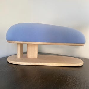 Large Curved Tailor's Ham – Handmade Pressing Tool (50x25x20 cm)