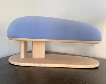 Large Curved Tailor's Ham – Handmade Pressing Tool (50x25x20 cm)