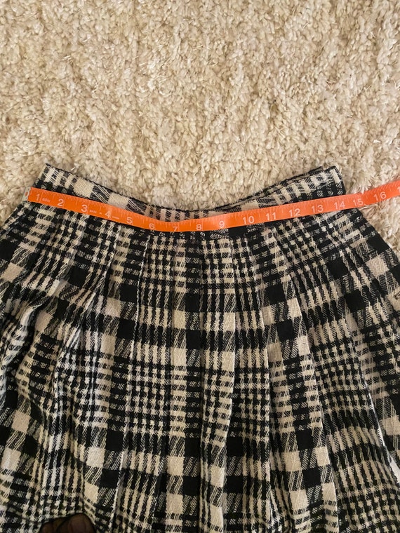 Vintage skirt. Black and white. Plaid. Houndstoot… - image 7