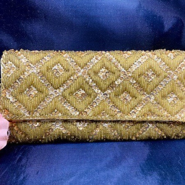 Vintage 1970s Gold Beaded and Sequined Clutch/Evening Bag Mid Century Prom / Wedding Purse  Made in Hong Kong