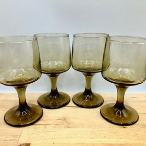 1970s Set of 4 Libbey Tawny Accent Wine / Water Glasses Vintage Mid Century Barware
