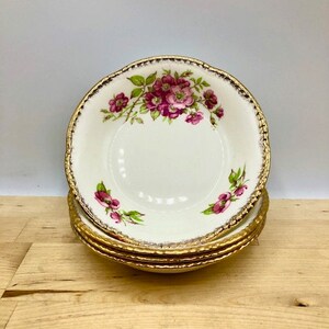 1930s Set of 4 Berry/Dessert Bowls Vintage Wood and Sons Woodsware Pink Floral with Gold Trim China Staffordshire England.