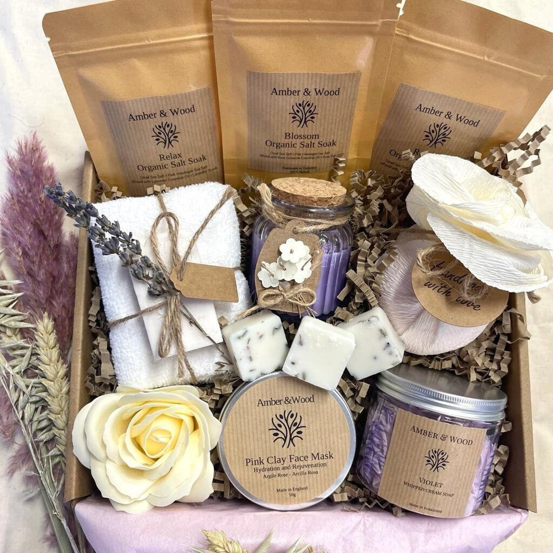 HAPPY RETIREMENT Gift for Her, Personalised Spa at Home Hamper