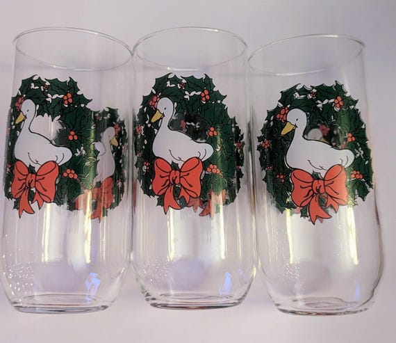 Luminarc Vintage Christmas Goose Wreath Drinking Glasses 16oz (3 in set)