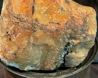 Volcano Quartz Natural