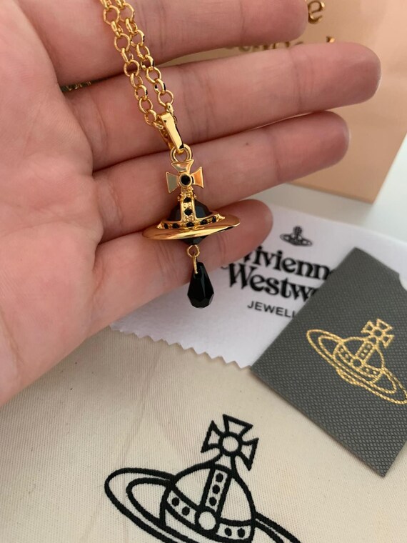 Box Vivienne Westwood Gold Orb Necklace 